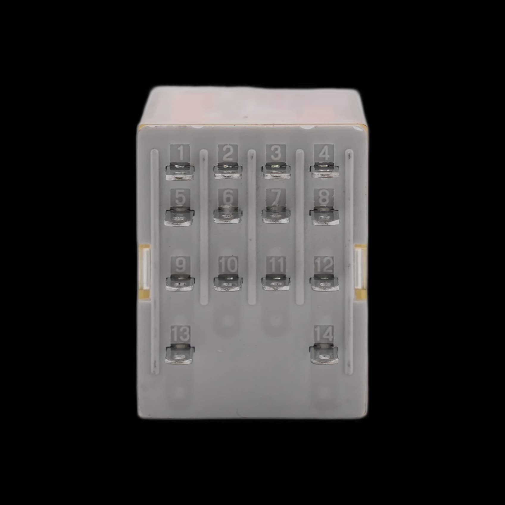 RKF4CO730LT_Реле 4ПК, 6А, катушка 230В AC, механический и светодиодный индикаторы, тест-кнопка_6